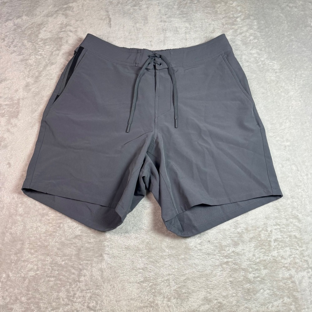 NWOT Ten Thousand Mens The Foundation Unlined Short 7" M Gray Athletic